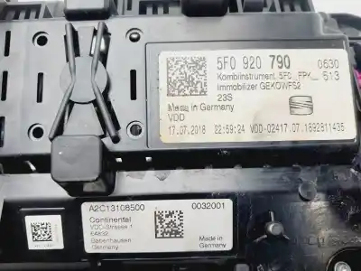 Автозапчастина б/у панель інструментів для seat leon st (5f8) 1.8 tsi посилання на oem iam 5f0920790  