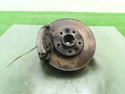 Second-hand car spare part front left knuckle for opel signum elegance oem iam references 13136696