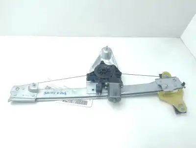 Second-hand car spare part passenger side right window regulator for dacia duster ii prestige oem iam references 807201952r  