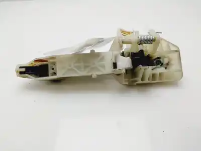 Tweedehands auto-onderdeel buitenste handgreep achter links voor kia carens iv 1.7 crdi oem iam-referenties 82651a4000