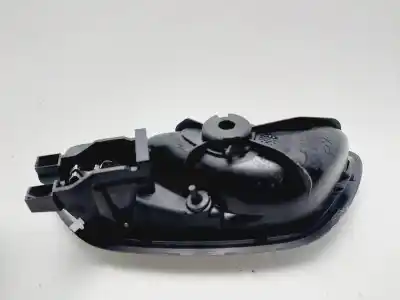 Recambio de automóvil de segunda mano de maneta interior delantera derecha para renault megane iv berlina 5p limited referencias oem iam 826725403r  