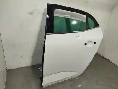Pièce détachée automobile d'occasion porte arriere gauche pour renault megane iv berlina 5p limited références oem iam 821015121r