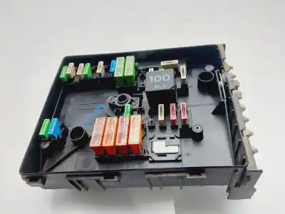 Peça sobressalente para automóvel em segunda mão caixa de fusíveis e relés por seat leon (1p1) stylance / style referências oem iam 1k0937125a
