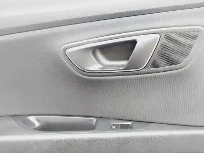 Автозапчастина б/у обкітка задніх лівіх дверей для seat leon st (5f8) 1.8 tsi посилання на oem iam 5f4867115