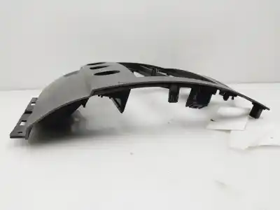 Pièce détachée automobile d'occasion CONSOLE CENTRALE pour RENAULT MEGANE II BERLINA 5P  Références OEM IAM 8200178435  