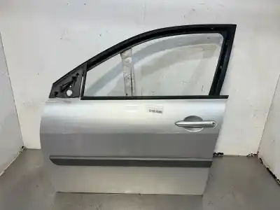 Автозапчасти б/у ЛЕВАЯ ПЕРЕДНЯЯ ДВЕРЬ за RENAULT MEGANE II BERLINA 3P  ссылки OEM IAM 7751473728  