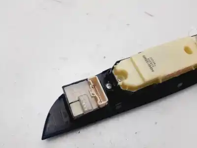 Second-hand car spare part left front power window switch for lexus is200 (ds2/is2) 220d oem iam references 8404053080  