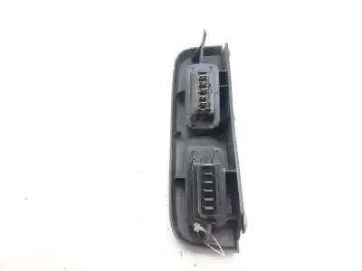 Peça sobressalente para automóvel em segunda mão botão / interruptor elevador vidro dianteiro esquerdo por renault clio ii fase i (b/cbo) 1.9 d alize referências oem iam 3117414