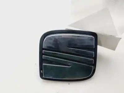 Second-hand car spare part TAILGATE BACK DOOR HANDLE for SEAT IBIZA (6L1)  OEM IAM references 6L6827565B  
