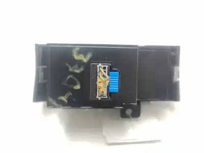 Pezzo di ricambio per auto di seconda mano controllo specchio per chevrolet captiva 2.2 vcdi lt 2wd 163 cv / 120 kw riferimenti oem iam 46181l07  