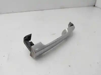 Peça sobressalente para automóvel em segunda mão puxador exterior traseiro direito por toyota auris sol referências oem iam 692110d070