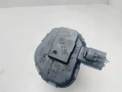 Автозапчастина б/у коробка метелика для ford b-max titanium x посилання на oem iam 9673534480  