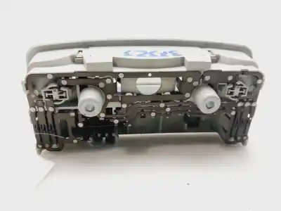 Автозапчасти б/у внутренний свет за seat leon (1m1) 1.9 tdi ссылки oem iam 3b0947105c  