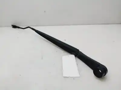 Автозапчастина б/у ПЕРЕДНІЙ ПРАВИЙ РІЧОК Склоочисника для HYUNDAI I20 (BC3)  Посилання на OEM IAM 98320Q0000  