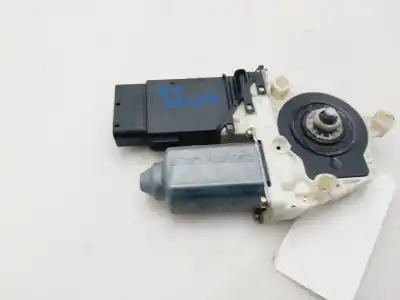Gebrauchtes Autoersatzteil VORDERER LINKER FENSTERMOTOR zum SEAT LEON (1M1)  OEM-IAM-Referenzen 1J1959801C  