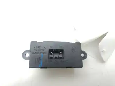 Second-hand car spare part multifunction display for kia sorento 2.5 crdi concept oem iam references 945003e150  