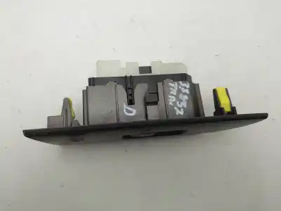Second-hand car spare part rear right power window switch for lexus is200 (ds2/is2) 220d oem iam references 8403053020