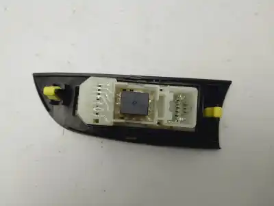 Second-hand car spare part rear right power window switch for lexus is200 (ds2/is2) 220d oem iam references 8403053020  
