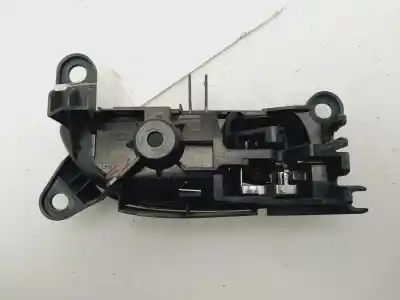 Second-hand car spare part interior left front handle for lexus is200 (ds2/is2) 220d oem iam references 6920830040  