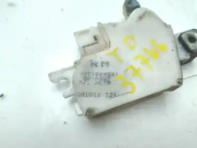 İkinci el araba yedek parçası arka sag merkezi kilit motoru için opel monterey ltd oem iam referansları 8971283231  