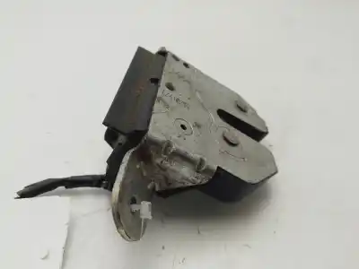 Second-hand car spare part trunk lock for opel corsa d enjoy oem iam references 13317445  
