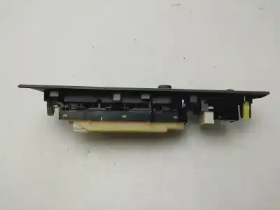 Second-hand car spare part left front power window switch for lexus is200 (ds2/is2) 220d oem iam references 8404053080  