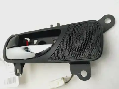 Second-hand car spare part interior left rear handle for lexus is200 (ds2/is2) 220d oem iam references 6774053010