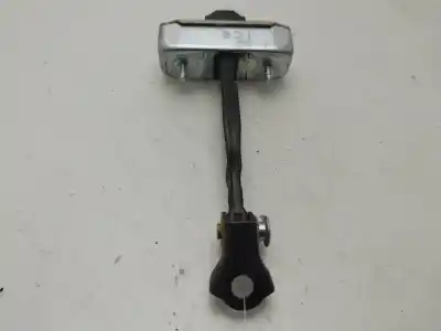 Second-hand car spare part door stop for lexus is200 (ds2/is2) 220d oem iam references 6864053030
