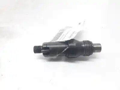 Pezzo di ricambio per auto di seconda mano iniettore per renault trafic (desde 5.89) t 1100 riferimenti oem iam lcr6735405
