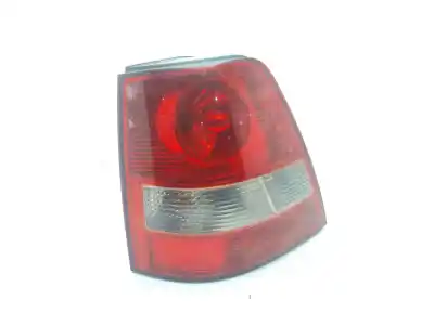 Peça sobressalente para automóvel em segunda mão farolim traseiro esquerdo por kia sorento 2.5 crdi concept referências oem iam 924013e010