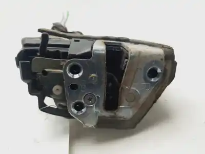 Автозапчастина б/у замок заднього правого дверя для toyota rav 4 (a3) executive посилання на oem iam 6905042021