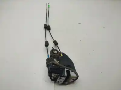 Автозапчастина б/у замок заднього правого дверя для toyota rav 4 (a3) executive посилання на oem iam 6905042021  