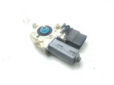 Pièce détachée automobile d'occasion MOTEUR LÈVE VITRE ARRIÈRE GAUCHE pour SEAT LEON (1P1)  Références OEM IAM 1K0959703N  