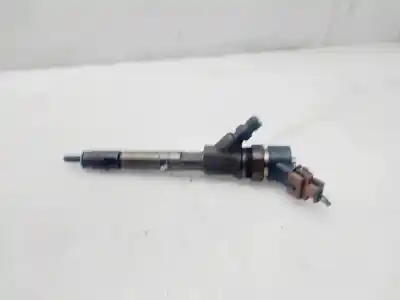 Second-hand car spare part injector for toyota corolla (_e12_) 1.4 d (nde120_) oem iam references 2367033040
