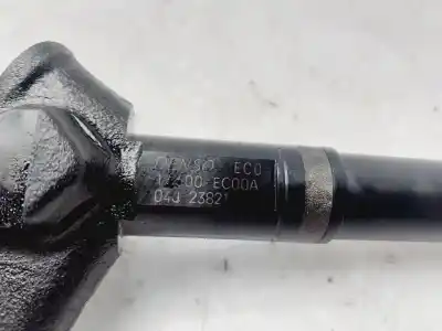 Second-hand car spare part injector for nissan navara pick-up (d40m) double cab se 4x4 oem iam references 16600eb300  
