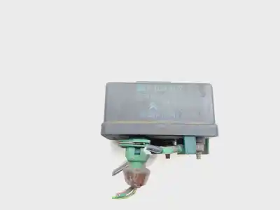 Peça sobressalente para automóvel em segunda mão caixa de pré-aquecimento por citroen c15 d referências oem iam 9639912580