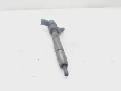 Pièce détachée automobile d'occasion INJECTEUR pour KIA CEE'D FASTBACK (ED) 1.6 CRDI 90 Références OEM IAM 338002A400  