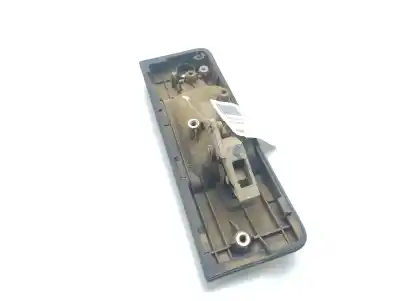 Second-hand car spare part tailgate back door handle for opel monterey ltd oem iam references 138081  