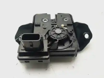 Second-hand car spare part trunk lock for dacia sandero stepway essential oem iam references 905030754r  