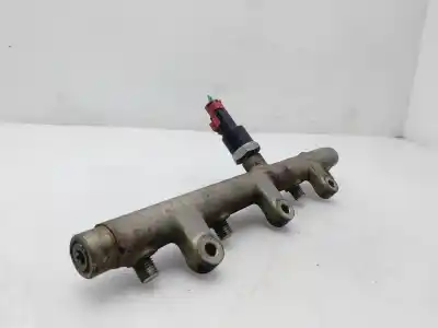 Автозапчасти б/у рампа инжектора за peugeot 307 break / sw (s1) sw pack ссылки oem iam 0445214019  