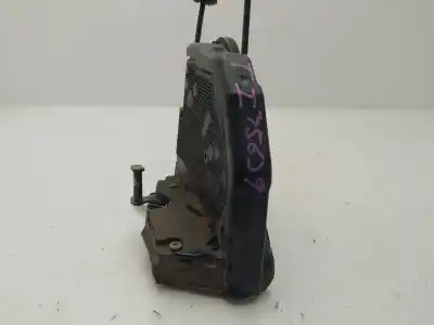 Автозапчастина б/у замок дверей заднього лівого для toyota rav 4 (a3) executive посилання на oem iam 6906042021  