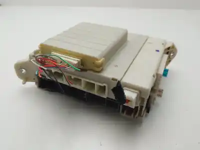 Pièce détachée automobile d'occasion module électronique pour lexus is200 (ds2/is2) 220d références oem iam 8273053020  
