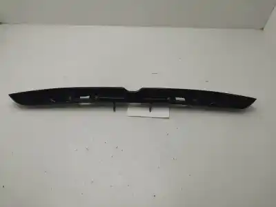 Pezzo di ricambio per auto di seconda mano arredatore fanali posteriori per audi a4 berlina (b5) 1.9 tdi riferimenti oem iam 8d5827576b