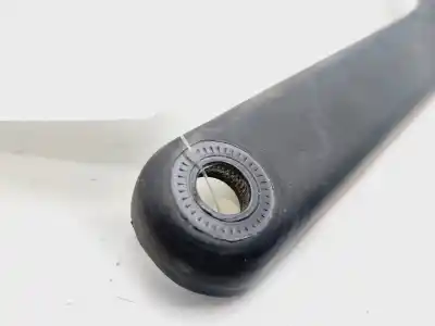 Peça sobressalente para automóvel em segunda mão haste de escova dianteiro esquerdo por bmw serie 1 berlina (e81/e87) 120d referências oem iam 61617160009