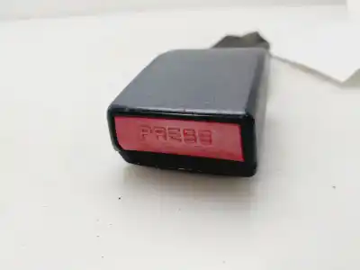 Автозапчасти б/у крюк для ремня задний правый за dacia sandero stepway ссылки oem iam 5508843  