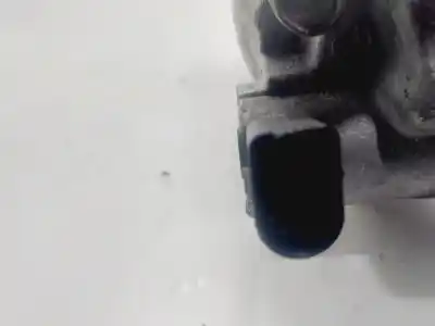 Автозапчастина б/у КОМПРЕСОР КОНДИЦИОНЕРА для SEAT LEON (5F1)  Посилання на OEM IAM 5Q0816803D  