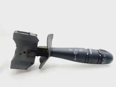 Pièce détachée automobile d'occasion commande d'essuie glace pour renault clio ii fase ii (b/cb0) expression références oem iam 7701047553