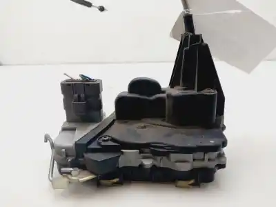 Автозапчасти б/у замок передней правой двери за peugeot 307 break/sw (s2) sw 109 cv / 80 kw ссылки oem iam 9136l2