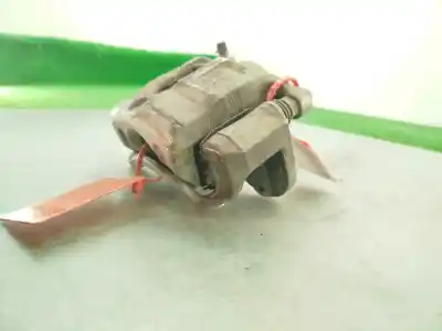 Peça sobressalente para automóvel em segunda mão pinça de travão dianteira direita por kia sportage drive 4x2 referências oem iam 581302y050