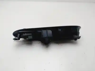 Gebrauchtes Autoersatzteil Fensterschalter Vorne Links zum RENAULT CLIO II FASE II (B/CB0) Expression OEM-IAM-Referenzen 8200084003  